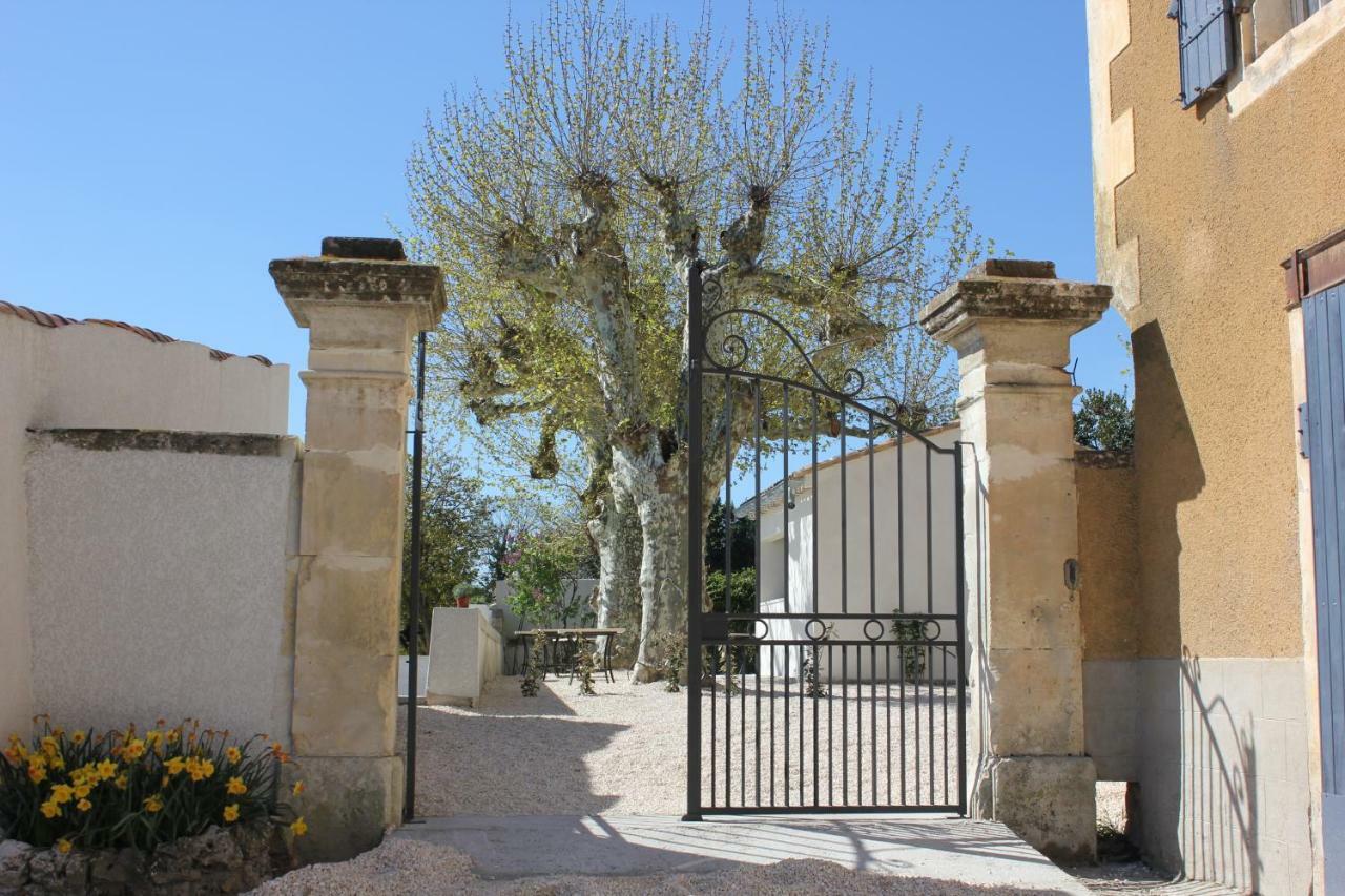 Bed and Breakfast Domaine Forvent à Saint-Julien-de-Peyrolas Extérieur photo